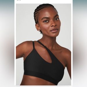 Alo yoga airlift all nighter bra in black